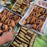 Mentre la 26enne tunisina Arij Ismail ha contribuito con la preparazione di due specialit�: il tajine e il fricass�
